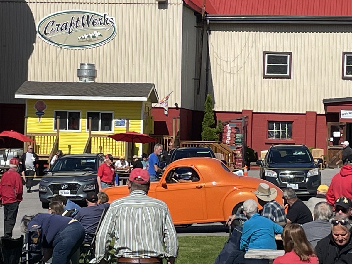 Come on out to <a href="/CraftworksATB/">CraftworksATB</a> expecting 90 Hot Rods tonight. Should be a great 50/50 jackpot. Supporting #FowlersCornersLions  #WeServe