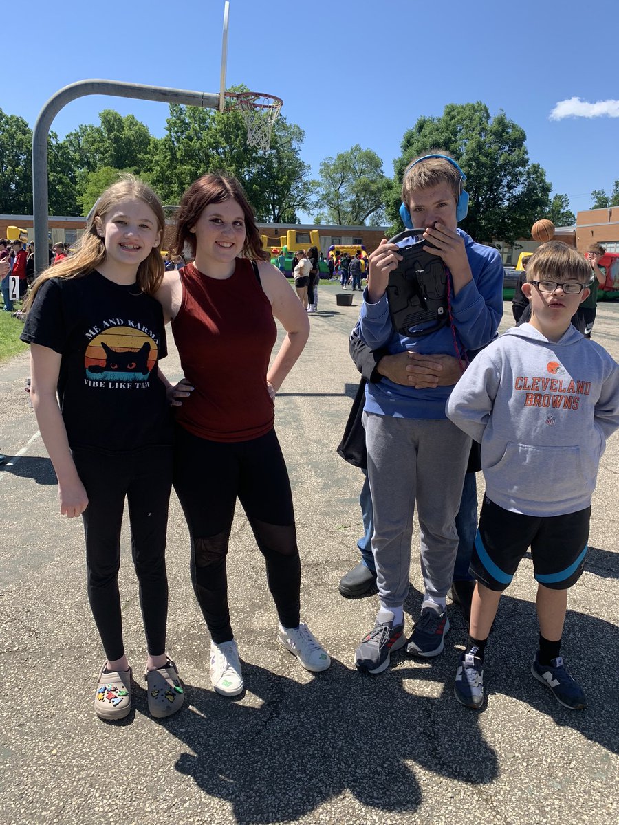 Karlie Poole tweet media