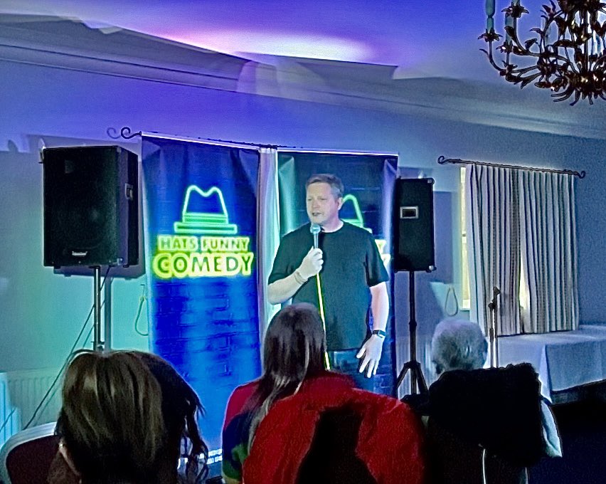 Whittlesey was fun, 15 good people came to the gig, I did my best to entertain them for 20 mins and I’ve managed to get home again before 10pm 👍 #onegigatatime #comedy #standupcomedy #livecomedy #comedygig #comedynight #comedian #comedyclub #comedians #scottishcomedian
