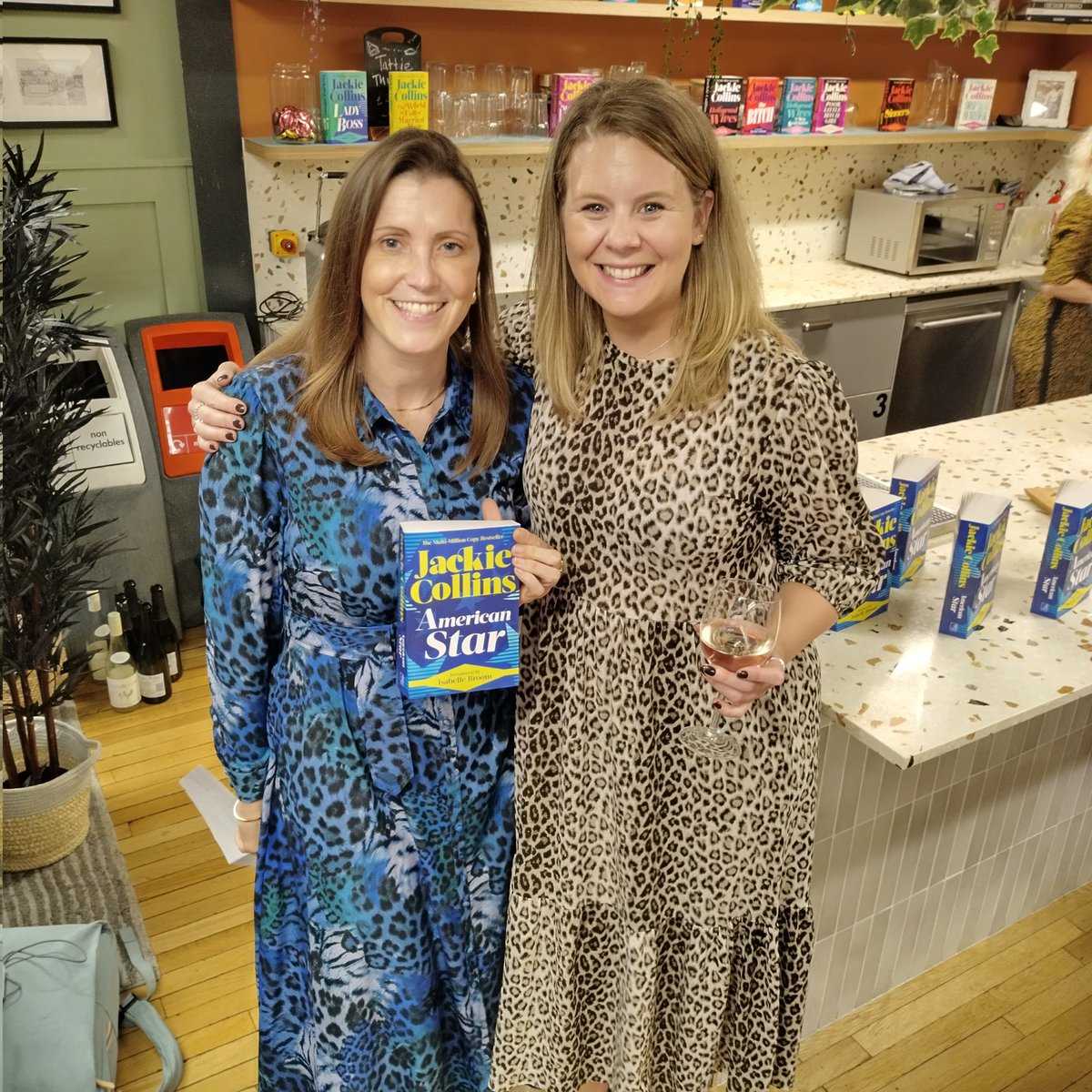 BookMinxSJV's tweet photo. What a fantastic night, celebrating @jackiejcollins and our new paperback edition of #AmericanStar, intro by @Isabelle_Broom, at the launch of #LiteratureAtTheLantern! 

#BeMoreJackie. https://t.co/qSUIM64cBQ
