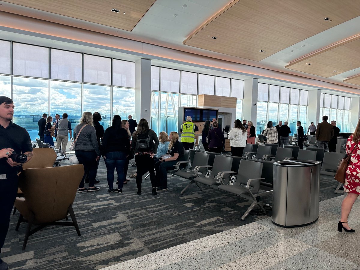 Nathan Hyun (@nathan_hyun) on Twitter photo #INSIDELOOK of Spokane Airport’s new C-Concourse expansion terminal.
The expansion will include 3 new gates and local restaurants <a href="/KREM2/">KREM 2 NEWS</a> #INSIDELOOK of Spokane Airport’s new C-Concourse expansion terminal.
The expansion will include 3 new gates and local restaurants <a href="/KREM2/">KREM 2 NEWS</a>
