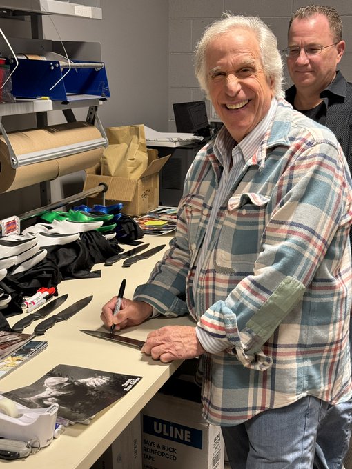 So excited right now, Henry Winkler is in my store!! I&rsquo;m about to cry! Signing stuff for our website<a href="/tag/lasvegas"class="tags"><span>#lasvegas</span></a><a href="/tag/nightmaretoys"class="tags"><span>#nightmaretoys</span></a><a href="/tag/henrywinkler"class="tags"><span>#henrywinkler</span></a>