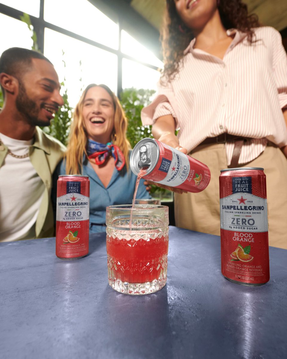 This is your sign to start your weekend early with your friends and Sanpellegrino 0g Added Sugar! La dolce vita is just a sip away🍊

#sanpellegrino #Italiansparklingdrinks #SPzeroexcuses #zerogramsaddedsugar #ladolcevita