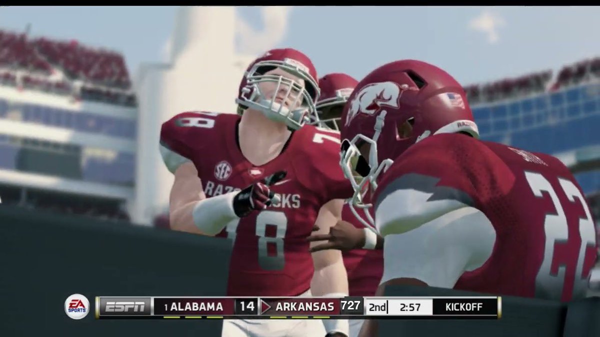 broylescurse's tweet image. First order of business on EA Sports College Football 25 after spending my whole adult life watching Arkansas shit the bed against Bama