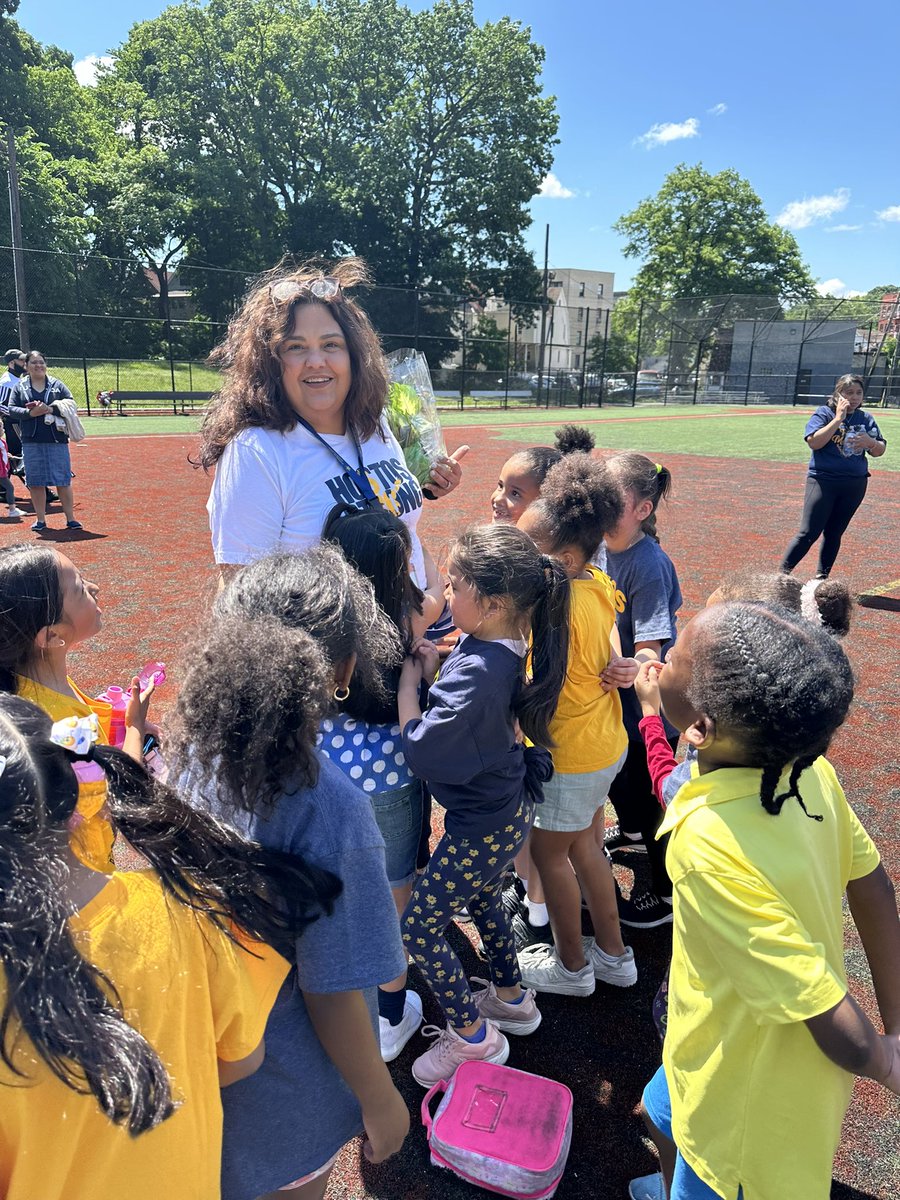 Hostos MicroSociety tweet media