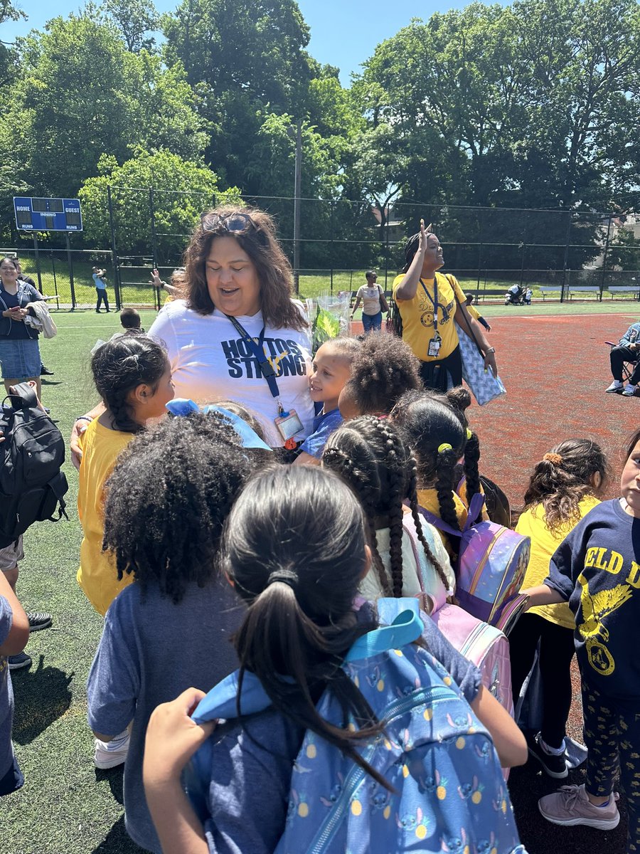 Hostos MicroSociety tweet media