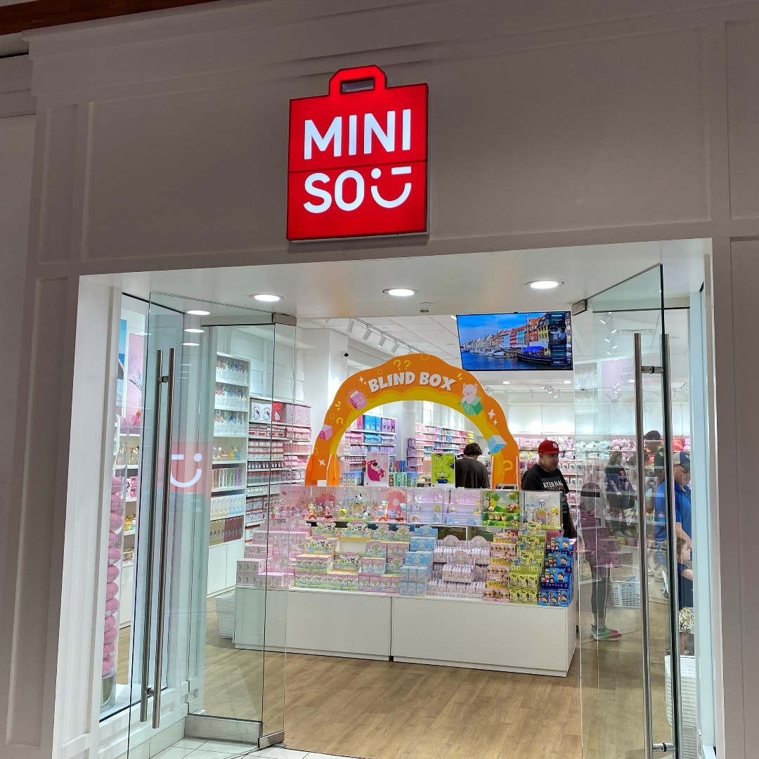PREIT's tweet image. .@MinisoOffcial is officially open at Jacksonville Mall! A one-stop shop for high-quality and affordable home goods, Miniso offers a variety of products featuring fun colors and popular fandoms. 

Contact our team for info on how to lease with us: bit.ly/43YSaee