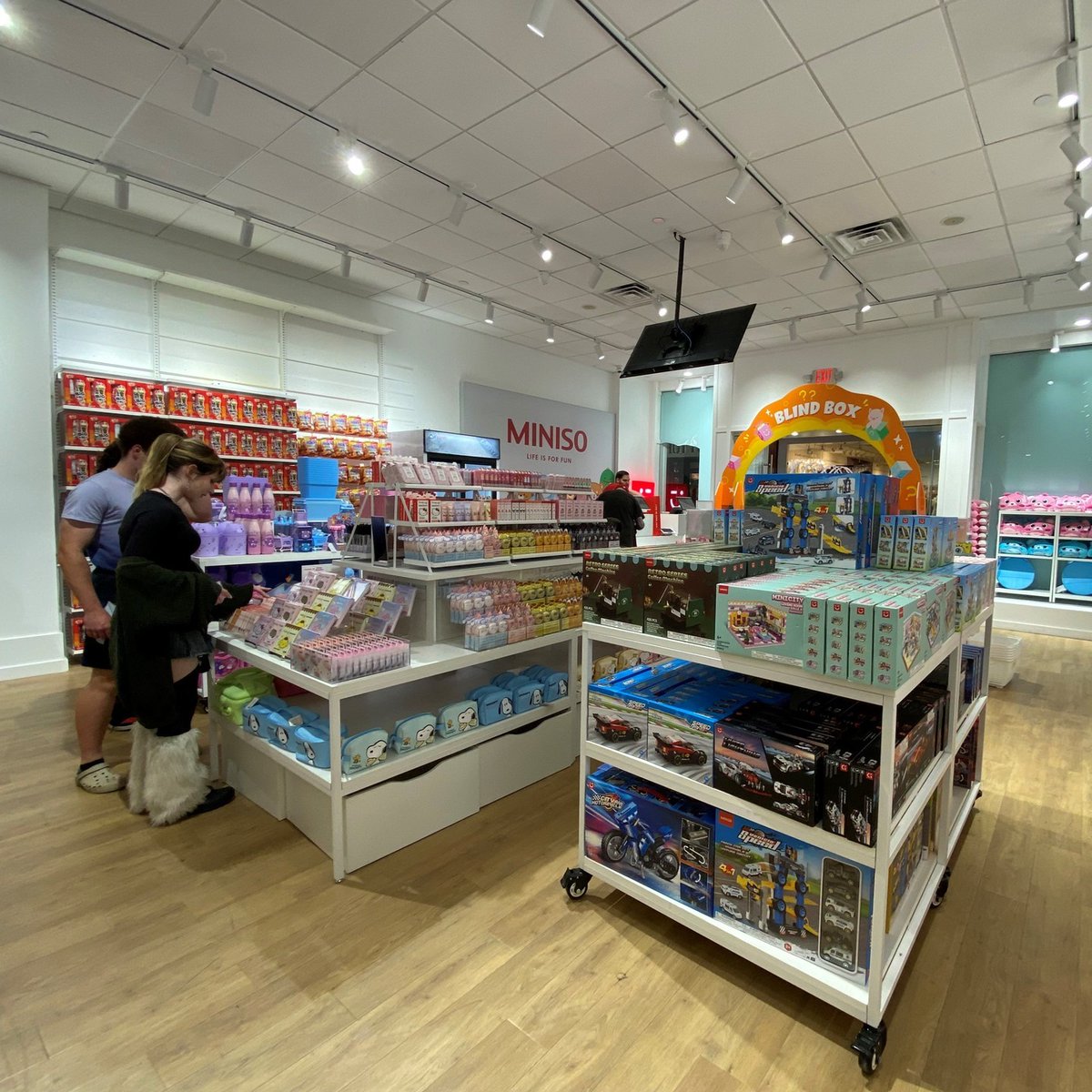 .@MinisoOffcial is officially open at Jacksonville Mall! A one-stop shop for high-quality and affordable home goods, Miniso offers a variety of products featuring fun colors and popular fandoms. 

Contact our team for info on how to lease with us: bit.ly/43YSaee