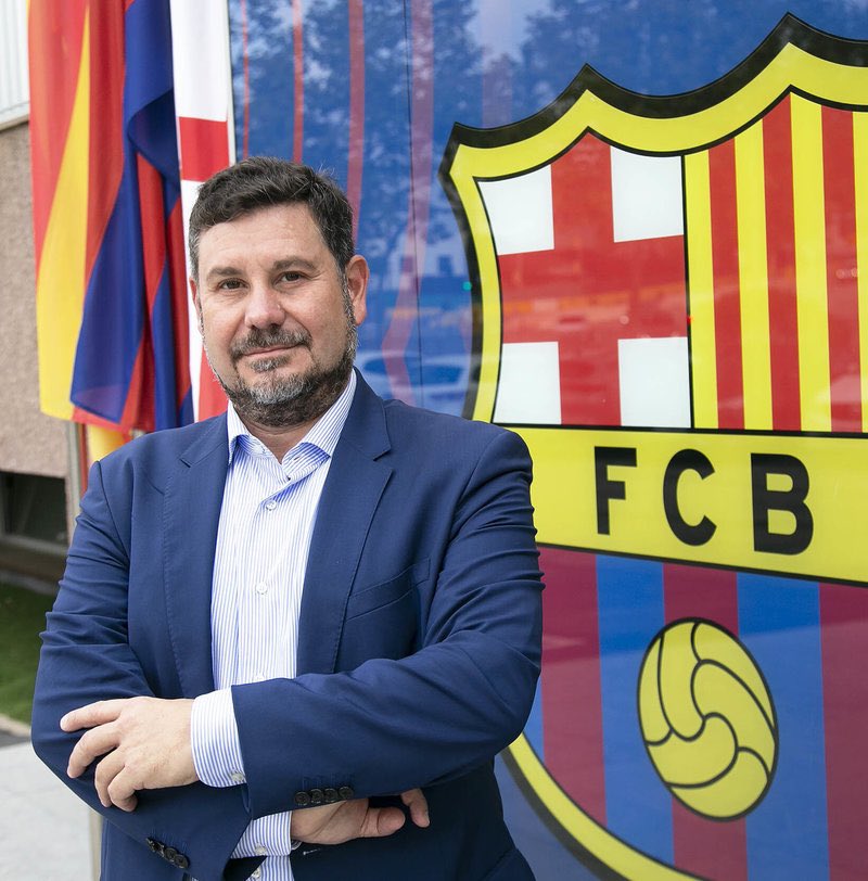 إدوارد روميو:

🗣️ لدينا نادي مستقر ولم نعد نخسر المال بل بدأنا في تحقيق أرباح

🗣️ يجب أن نستمر في الصرامة المالية دون أن يتعارض ذلك مع إجراء استثمارات

🗣️ لا نزال نعاني من ديون عالية، يجب أن نصل إلى الاستقرار بـ2026 عندما يكون لدى النادي أرباح تشغيلية تبلغ 300M€ وديون 700M€

🗣️