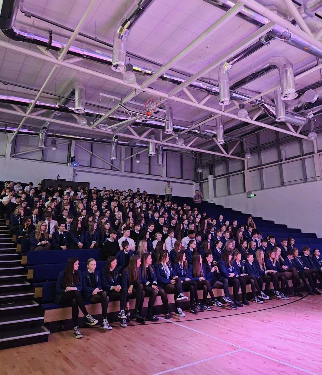 Congratulations to all our S3 pupils graduating their Academies this afternoon🥳 Especially to my amazing Hospitality Academy class that I have had the pleasure to teach this year, you have all been fantastic🌟🧑🏼‍🍳 I wish you all good luck for moving into S4 next week🤞🏼 <a href="/S3LHSYT/">S3 Year Team</a>