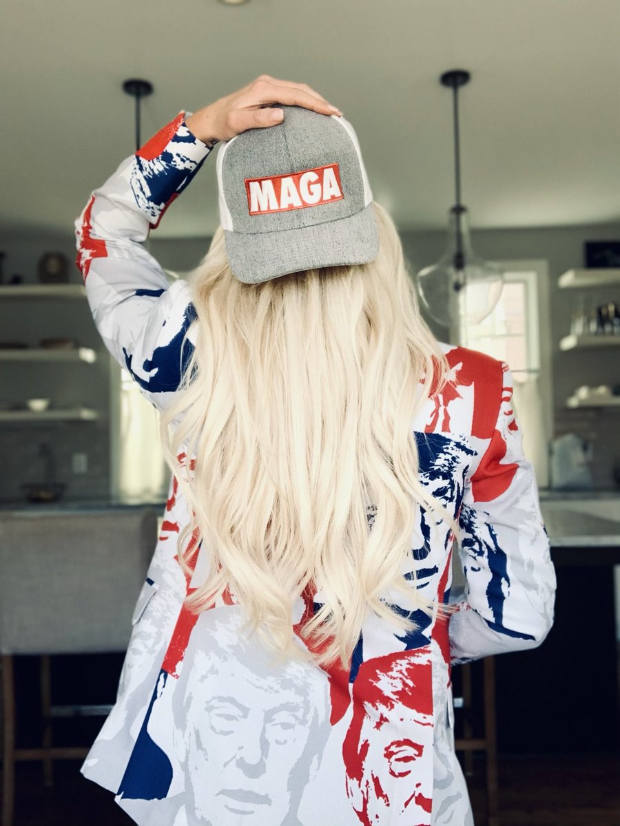 Tomi Lahren tweet media