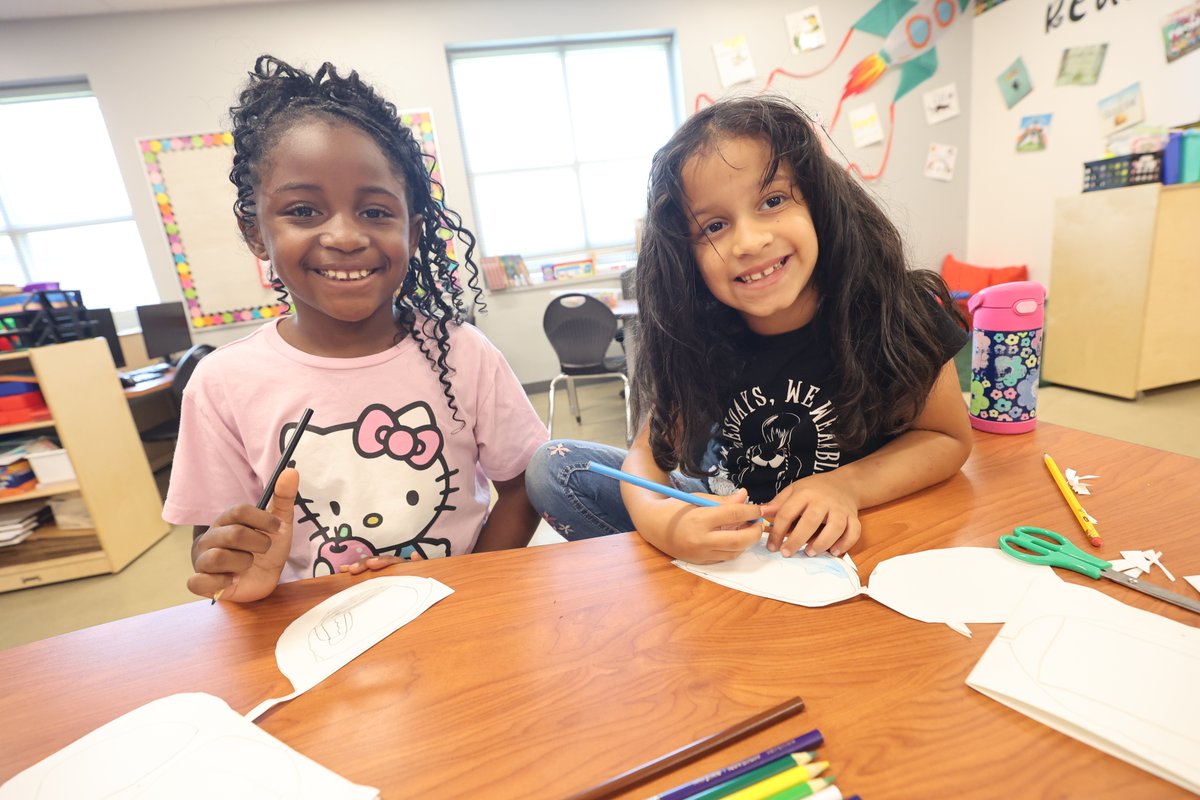 T🍏S Board of Ed (@tcsboardofed) on Twitter photo Students at <a href="/TCSSkyland/">Skyland Elementary</a> kickoff summer learning today!! #summerinvestigations <a href="/MikeDaria/">Mike Daria</a> <a href="/KeontaMelton/">Keonta Melton</a> <a href="/TheReadingTea/">Carissa Sterling, Ed.S.</a> <a href="/ESPNupe/">James Darin Pope</a> @ezigbo_ <a href="/LBlevins_/">Lindsey Blevins</a> #AmazingtotheCORE Students at <a href="/TCSSkyland/">Skyland Elementary</a> kickoff summer learning today!! #summerinvestigations <a href="/MikeDaria/">Mike Daria</a> <a href="/KeontaMelton/">Keonta Melton</a> <a href="/TheReadingTea/">Carissa Sterling, Ed.S.</a> <a href="/ESPNupe/">James Darin Pope</a> @ezigbo_ <a href="/LBlevins_/">Lindsey Blevins</a> #AmazingtotheCORE