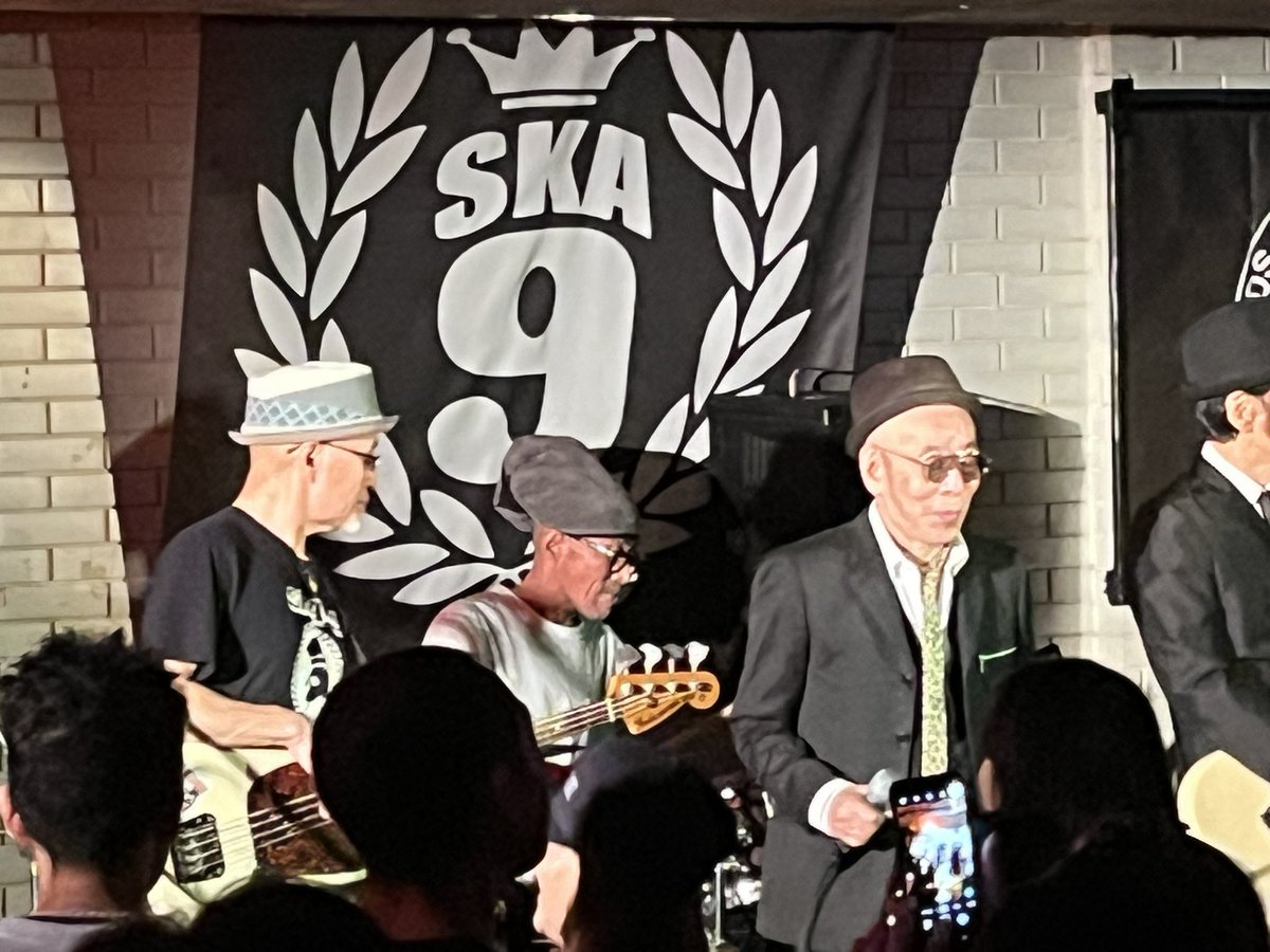 nagimaru_5's tweet image. 昨夜の #SKA9 ライブめちゃ盛り上がりました。
#chibow さん最高❣️ 
#本牧レジェンド
#chozenlee 
#横浜サムズアップ