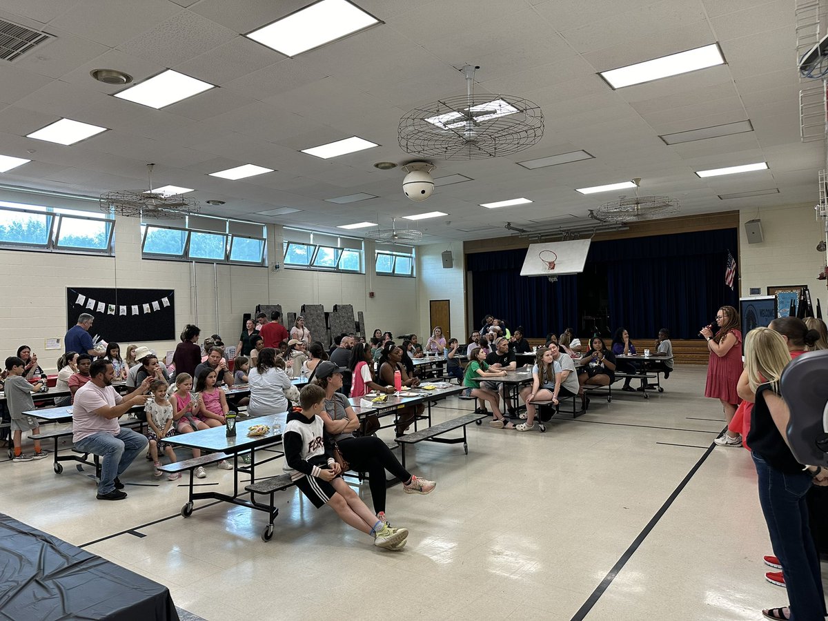 CounselorMcComb (@counselormc_cbe) on Twitter photo We were so excited to celebrate some hard working students tonight! So much progress was made this year!📚📝❤️🖤💯🦅 <a href="/ClaraBartonElem/">Clara Barton Elem</a> <a href="/CarlyCollinsCBE/">Books and Beaks</a> <a href="/Brenner_CBE/">Mrs. Brenner</a> <a href="/AmatoCBE/">Ms. Amato</a> #TogetherwesoaratCBE We were so excited to celebrate some hard working students tonight! So much progress was made this year!📚📝❤️🖤💯🦅 <a href="/ClaraBartonElem/">Clara Barton Elem</a> <a href="/CarlyCollinsCBE/">Books and Beaks</a> <a href="/Brenner_CBE/">Mrs. Brenner</a> <a href="/AmatoCBE/">Ms. Amato</a> #TogetherwesoaratCBE