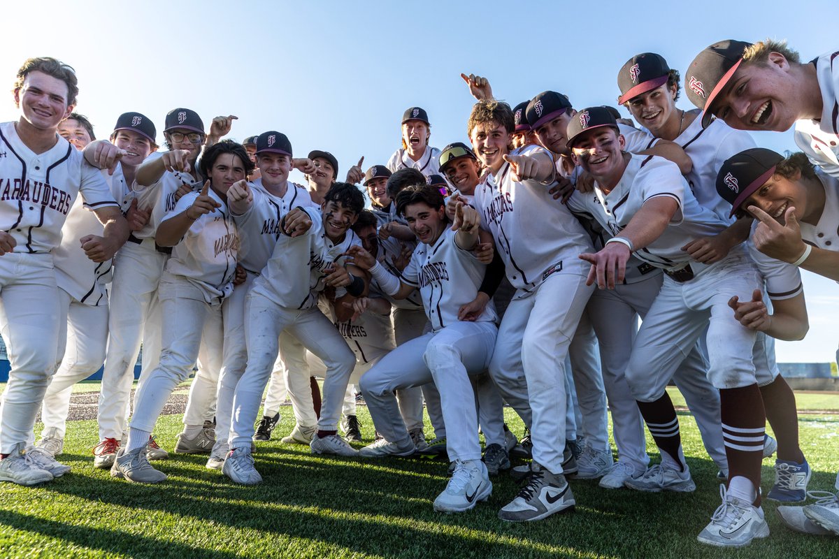 @SJCIAthletics @86marauder There was never any doubt.  Bottom 7, down 8-3, 9 hits and 6 runs takes the Georgetown Cup Championship #FireItUp #GoJoes