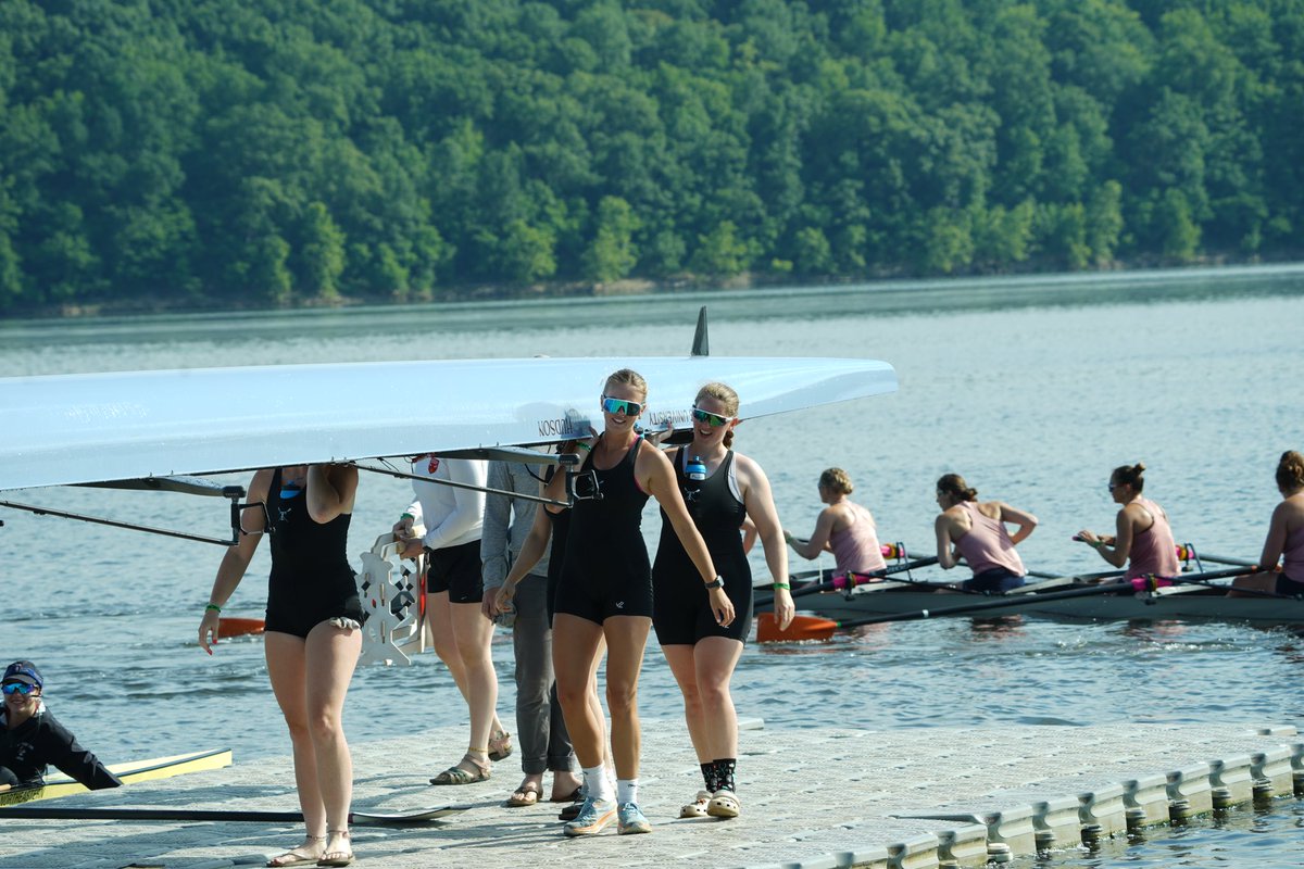 WROWING | Last preps for the big one! Good luck to @tuftsrowing women as they get the NCAA Championships going tomorrow in Ohio! #JumboPride // #GoJumbos // #d3rowing