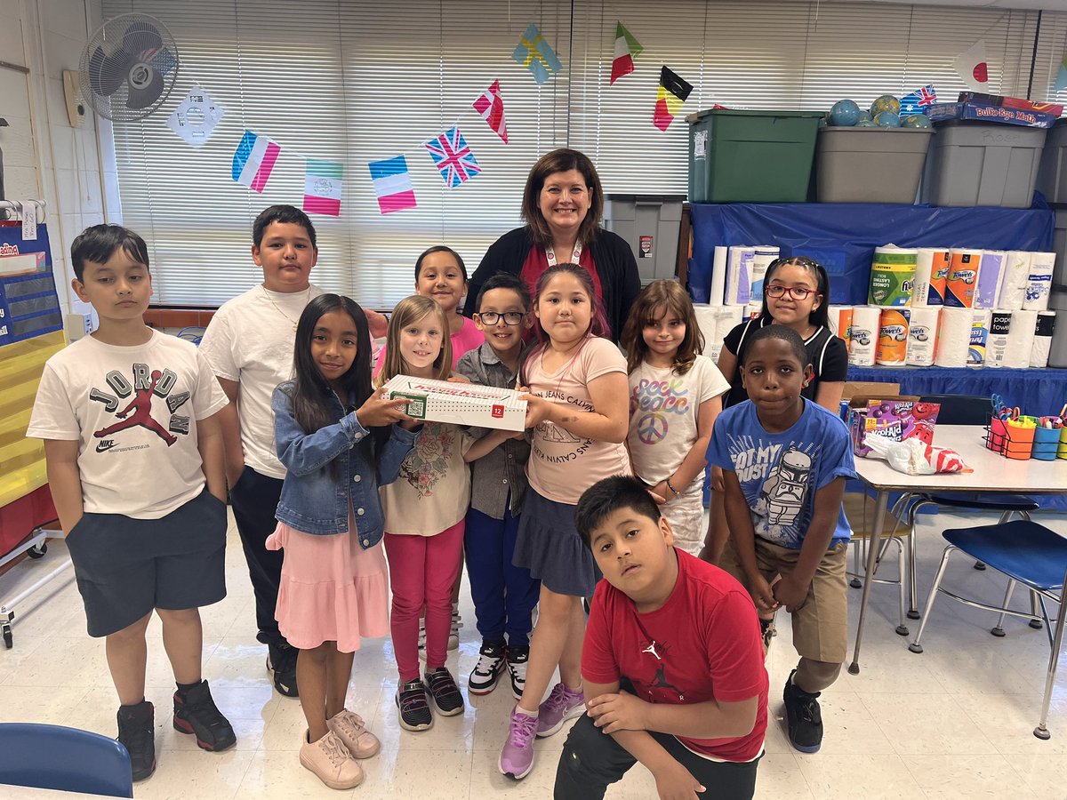 Army Trail Elementary tweet media