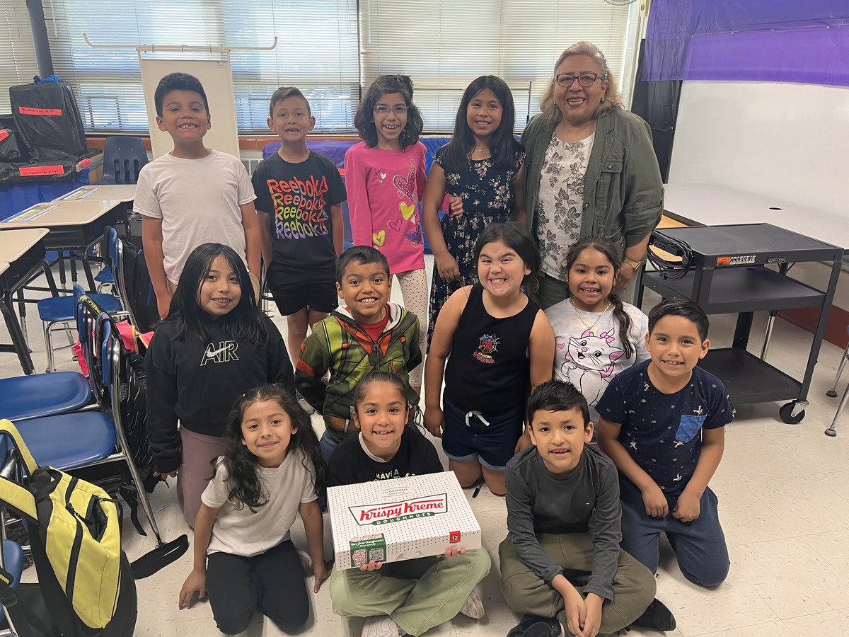 Army Trail Elementary tweet media