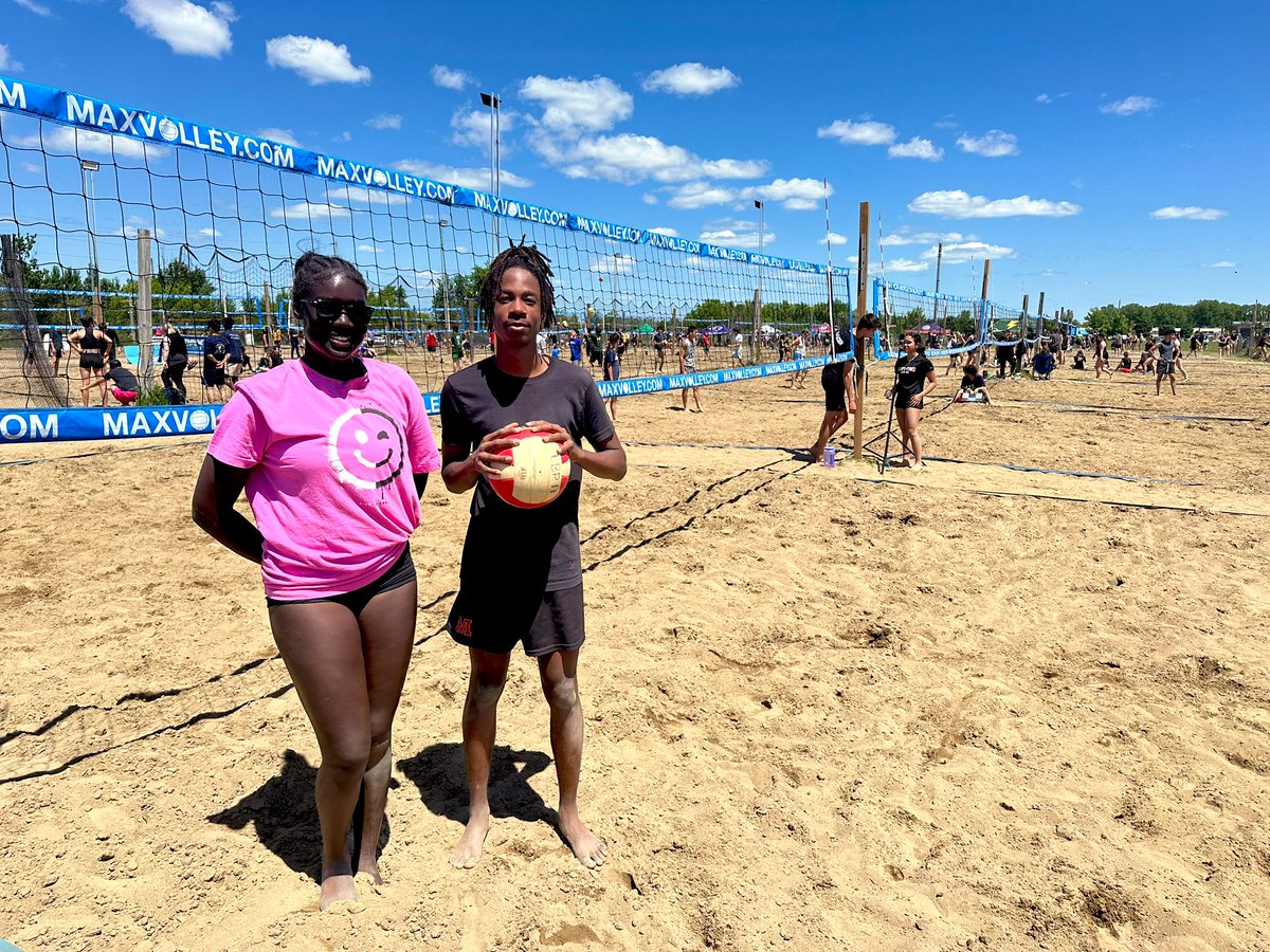 Mrs_Gulliver's tweet photo. LBP Beach Volleyball 2024 🏐 
We couldn’t have asked for a better day!! Great job @SarahMcMo11 - another successful year!
@LBPearsonOCSB #WeAreLBP #LBPBeachVolley https://t.co/RExWqND7Yk
