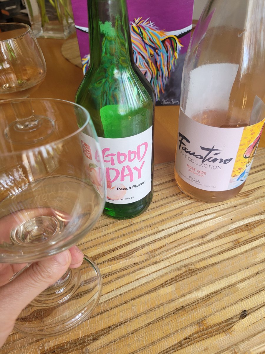 nickelpin's tweet photo. Its a Good Day mimosa.
No juice, just Good Day and rosé
#all34 https://t.co/s8GktzNKdr