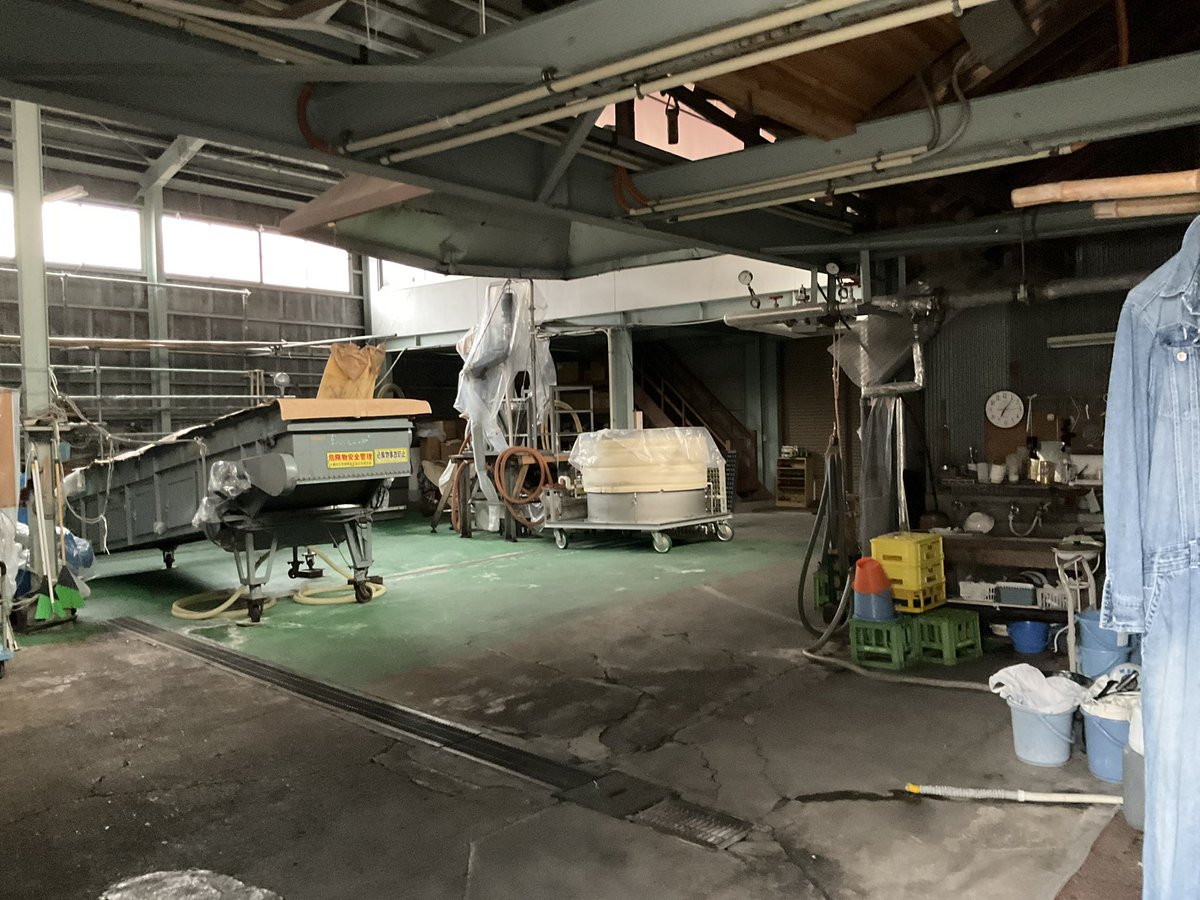 cant_fail_no07's tweet photo. 諸苦場…

本日、出勤最終日です。

この裏門を見るのも最後ですね。

諸行無常、一切皆苦、諸苦場… https://t.co/6AGd8DkNxG