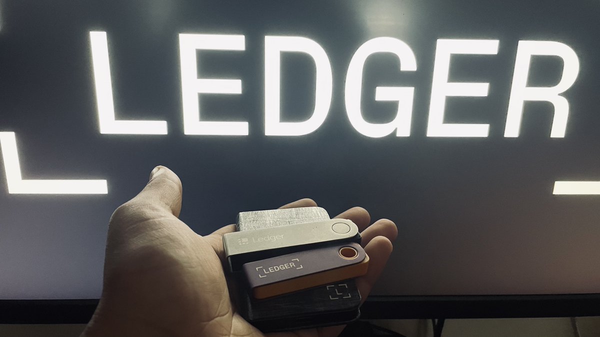 nerdyx90's tweet photo. I now have [Ledger] whole catalog. [L] 
#LedgerFanBoy #LedgerAllDay #STAX #NanoSplus #NanoX https://t.co/2KwoolmnwV