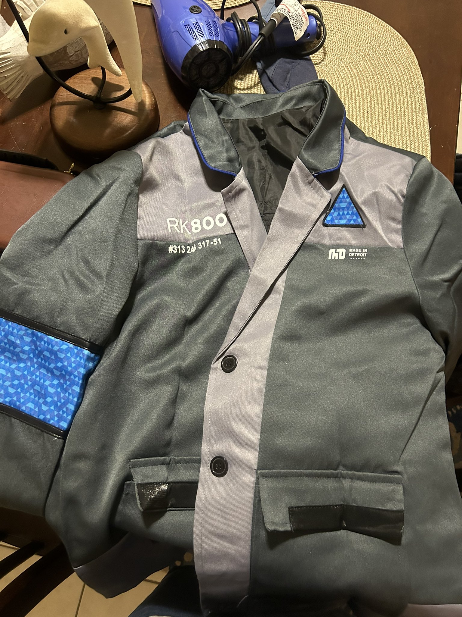 Connor jacket cosplay deals
