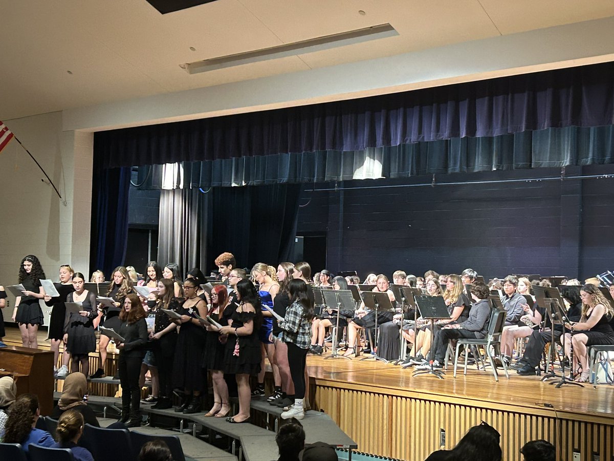WSPSMiddle's tweet image. Our band and chorus are presenting a great Spring Concert tonight!