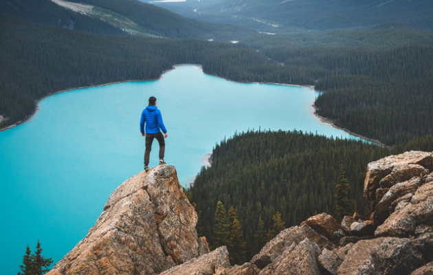 ¿Vacaciones de verano? Estos son los cinco destinos más alucinantes de Canadá, según reporte😍📸🇨🇦

Desde pueblitos montañosos hasta inmensos lagos para zambullirse, hay una opción de costa a costa🗺️👏🙌

Revísalos acá⬇️⬇️⬇️

torontohispano.com/publicacion/va…