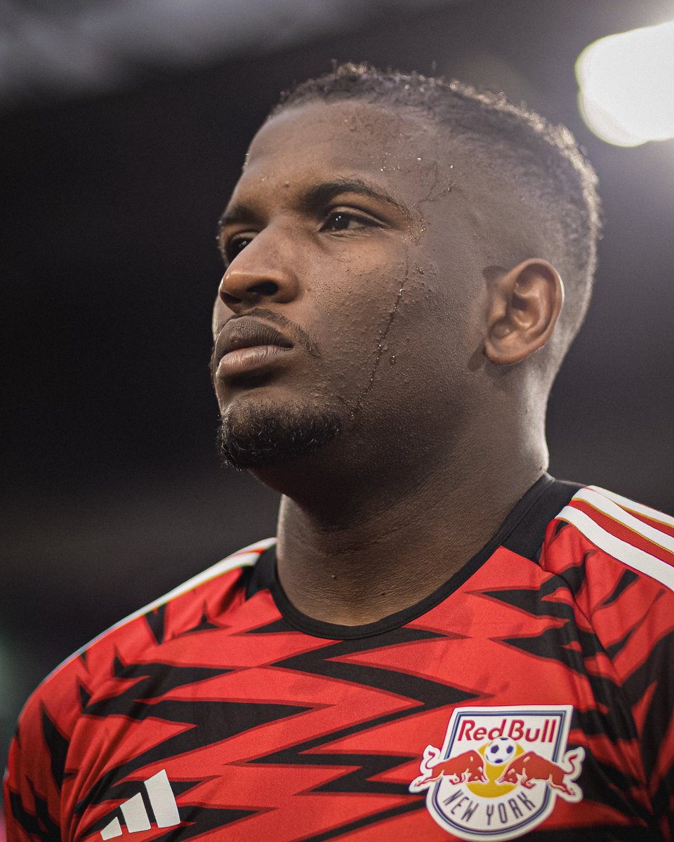 Eliasmanoel_'s tweet photo. Great Victory 🙏🏾⚫️🔴 https://t.co/HzEQbLsao5