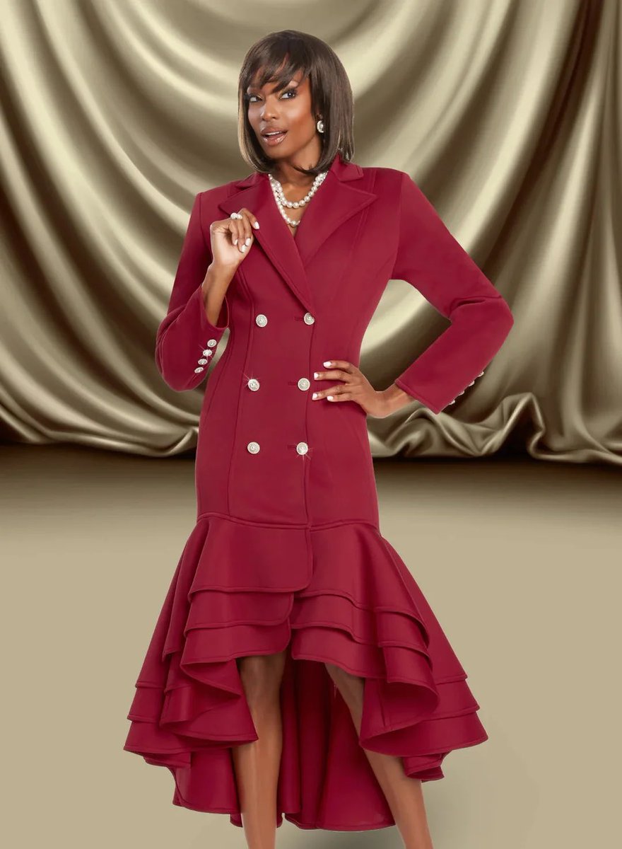 Donna Vinci 12055 Cranberry Scuba Dress 
divasdenfashion.com/products/donna… 

#DivasDenFashion #DonnaVinci #cranberrydress #scubadress #ruffles #dinnerparty #highlow #lapelcollar #tiered #buttons #Galafashion #funeralfashion #luxefashion #curvygirlsrock #cogicgrand #teamcogic #curvyfashion