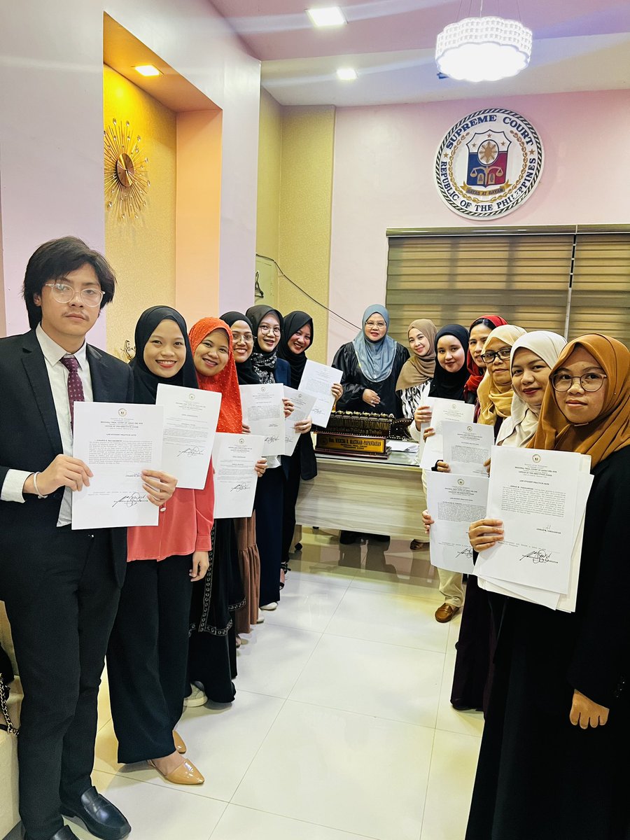 trustedheart's tweet photo. Alhamdulillah. Congratulations to our CLEP Certified Law Student Practitioners from Mindanao State University College of Law, as they take their Oath before the Executive Judge. Best of luck in your future legal careers! https://t.co/JUqC9lKqom