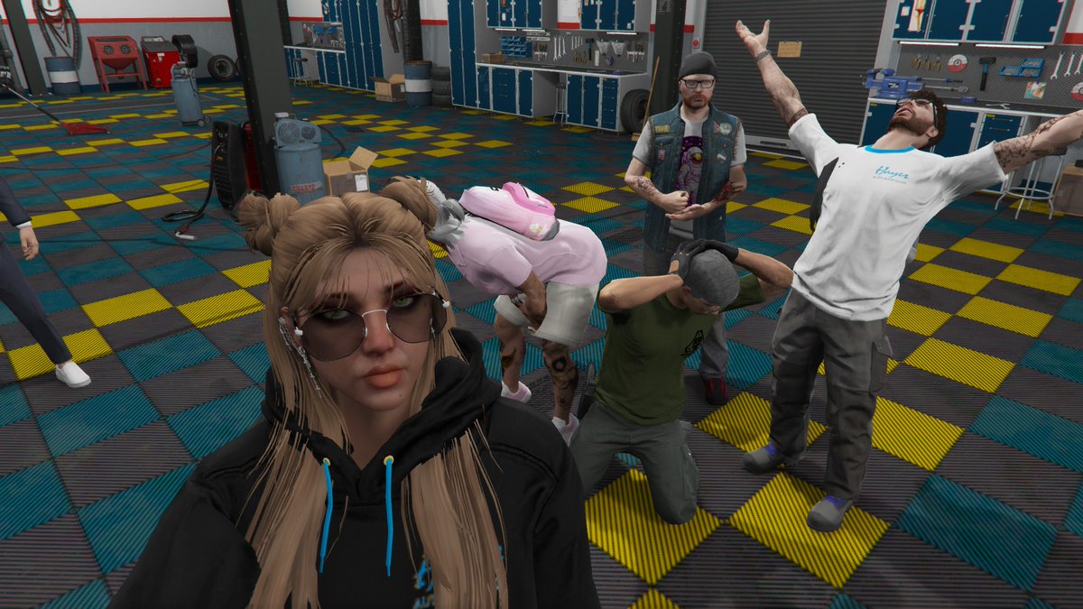 Production__RP's tweet image. Stay with us a while, tell a story or two? 🗣️🫵

Discover the world of #ProductionRP and be part of our amazing community! Join us for thrilling adventures, unforgettable stories, and endless fun.

👉 productionrp.org

#GTARP #FiveM #Roleplay #GTA5RP #PRP