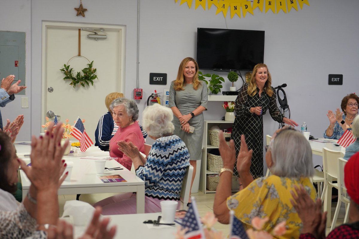 DebbieforFL's tweet photo. There’s nothing better than visiting with our seniors. This morning, I stopped by senior centers across Miami to discuss critical programs at stake in this election, like Social Security and Medicare.

FL seniors can count on me to fight for them in the Senate. https://t.co/ccIEHLNEKF
