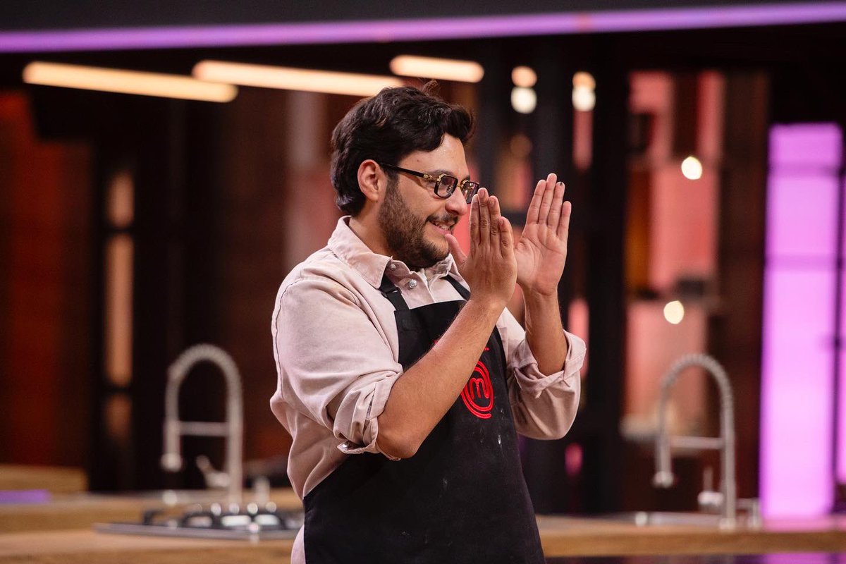 ¡No te pierdas el último episodio de MasterChef Celebrity! 🧆 🔗: youtube.com/watch?v=aUk4E1…