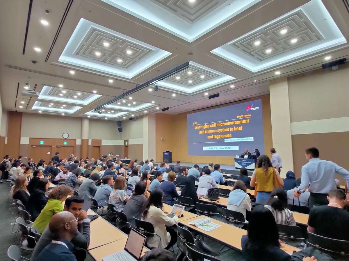 matteo.deste (@matteodeste2) on Twitter photo Full room for our symposium on microenvironments and immunomodulation <a href="/2024Wbc/">12th World Biomaterials Congress (WBC 2024)</a>, inspiring keynote from <a href="/ClaudiaLoebel/">Loebel Lab</a>. Full room for our symposium on microenvironments and immunomodulation <a href="/2024Wbc/">12th World Biomaterials Congress (WBC 2024)</a>, inspiring keynote from <a href="/ClaudiaLoebel/">Loebel Lab</a>.