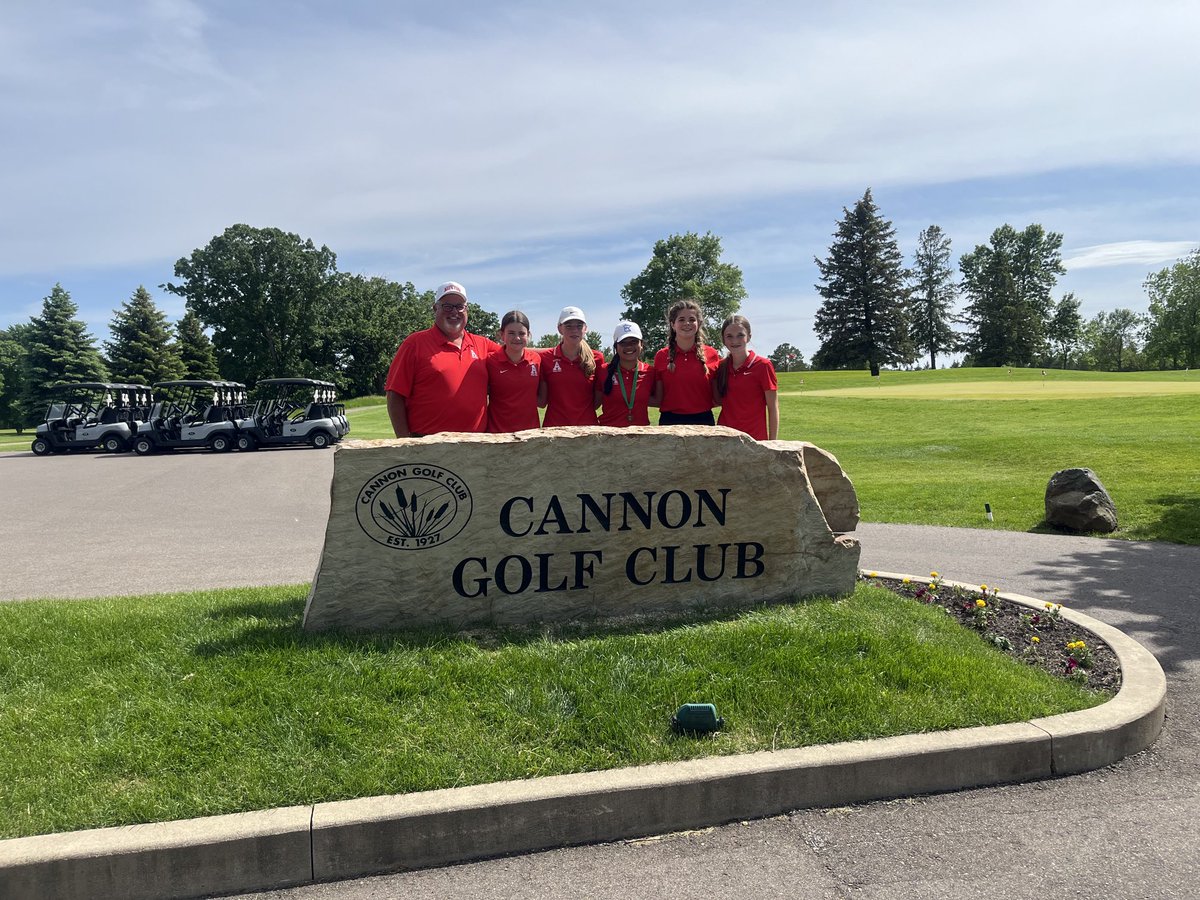 AHSGirlsGolf5's tweet photo. Mission accomplished. Made Day 2 of Sections as a team. We finished 6/11.  Ailani finishing 5th overall and qualifying for state!! https://t.co/eK0cOAvv3i