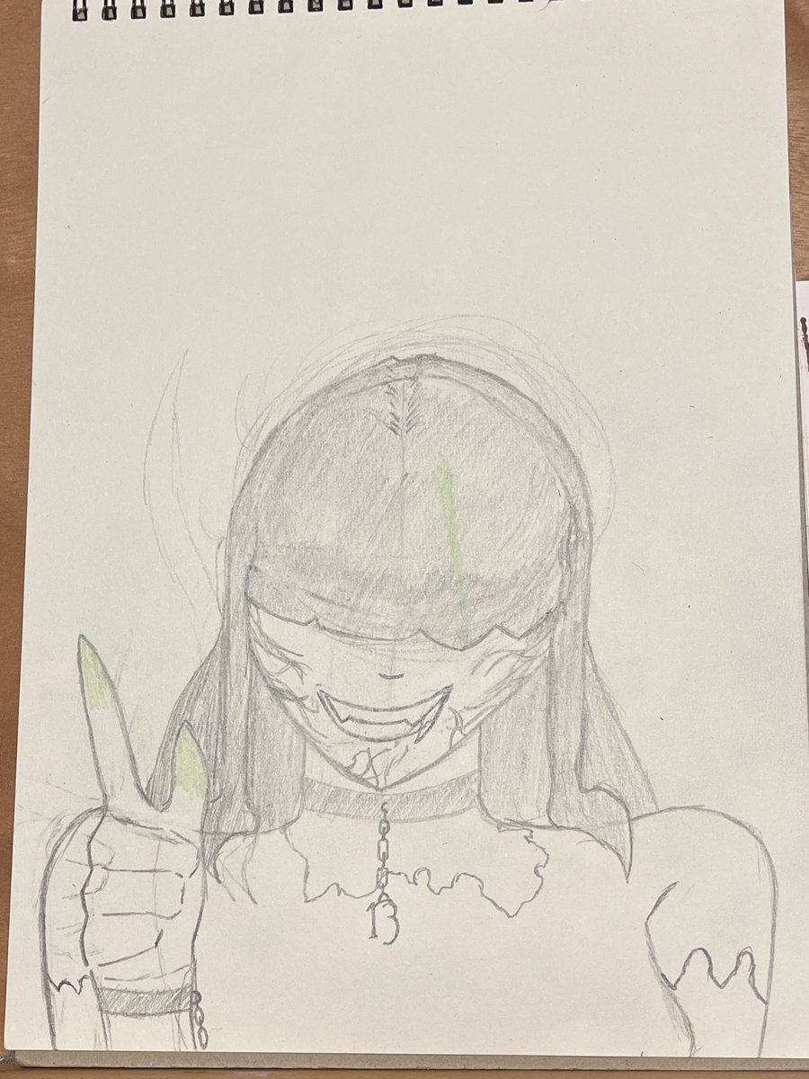 Just a lil’ Ivy sketch (A Th13teen OC i’ve been working on)
