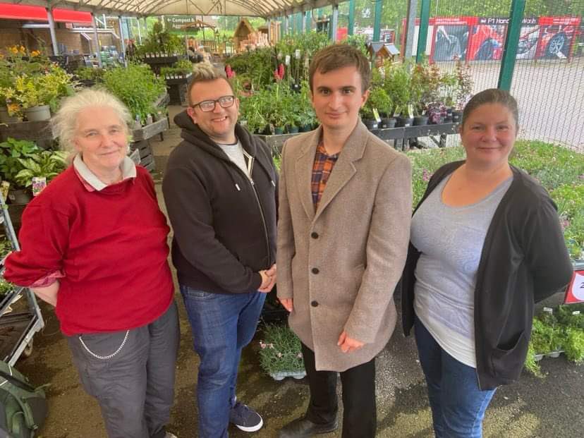 Elliot Tong tweet media