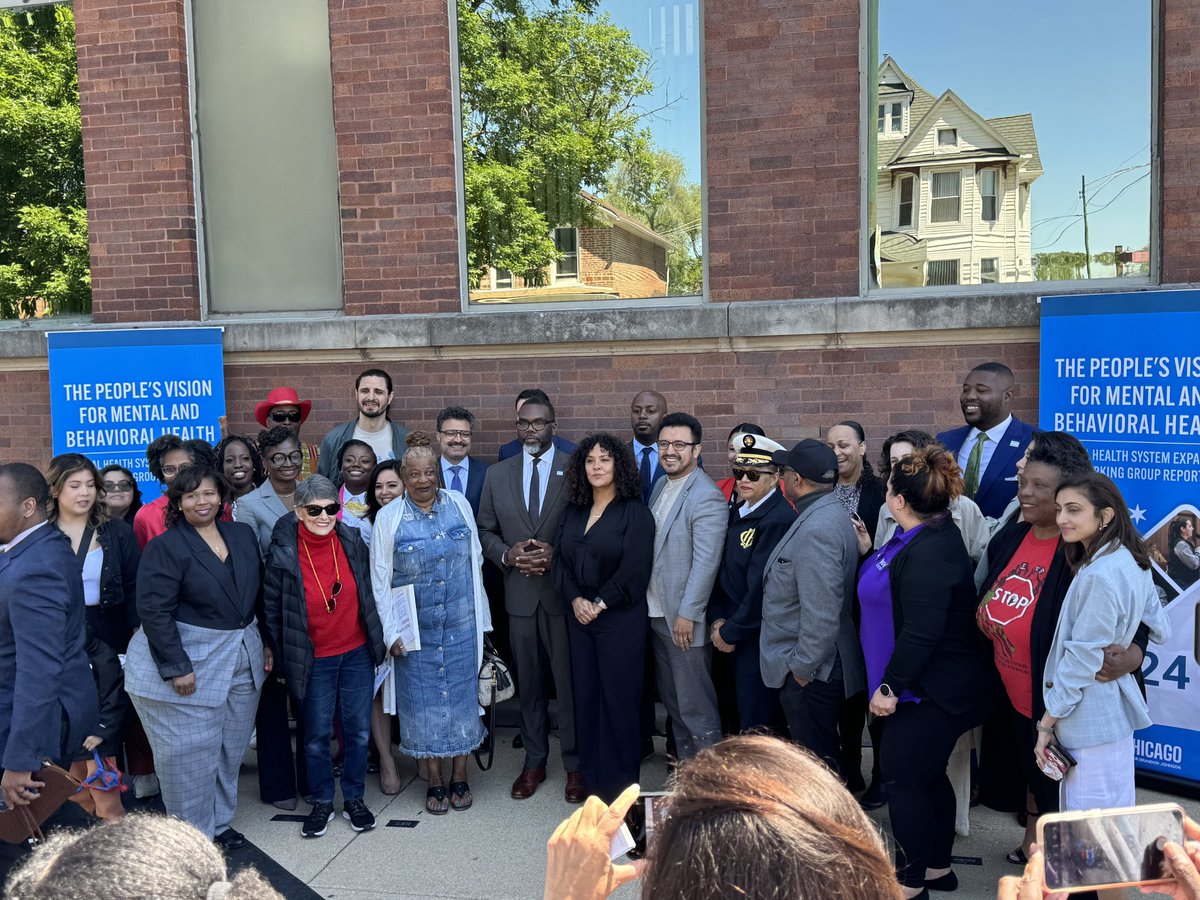 Chicago deserves Treatment Not Trauma! I am so pleased to announce increased investment in our public mental health system and a non-police crisis response model. You can read the report  at bit.ly@ward33. Stay tuned for the Committee on Health presentation of the report.