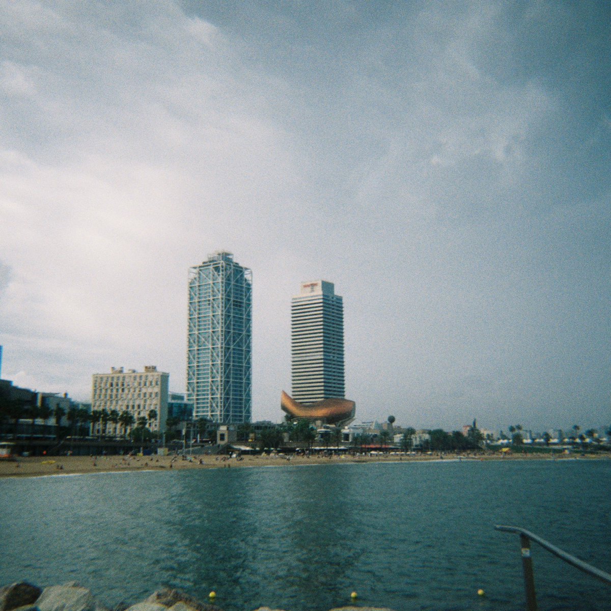 macijanae's tweet photo. Spain on film https://t.co/aAInSob4R3