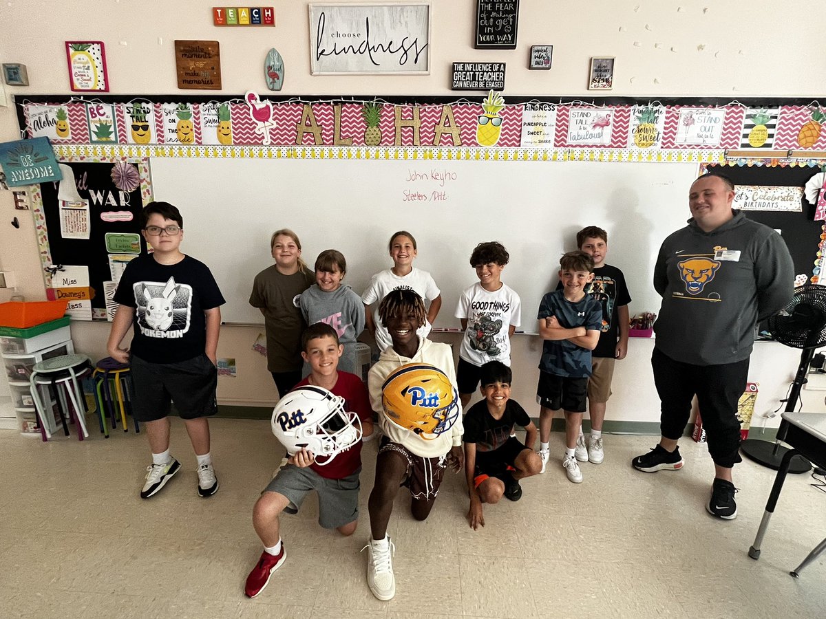 Jess Downey (@jessdowney_) on Twitter photo Mooreโs Career Day was such an amazing day and experience for our students! ๐ Thank you Millieโs, <a href="/PITTequipment/">PITT Football Equip</a>, POSH local, Brentwood Police & Fire, 911 Center & all the parents who shared the ins and outs of their career!! ๐ Mooreโs Career Day was such an amazing day and experience for our students! ๐ Thank you Millieโs, <a href="/PITTequipment/">PITT Football Equip</a>, POSH local, Brentwood Police & Fire, 911 Center & all the parents who shared the ins and outs of their career!! ๐