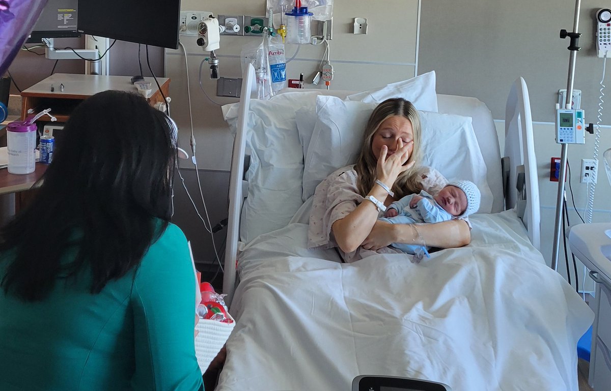 AZTreasurerYee's tweet photo. In honor of #529Day, I surprised new parents Sarah and Cameron with $529 towards their newborn Brady's @AZ_529 account. This new mom went into labor at @HonorHealth on National "529 Day" and the new baby will go home with $529 to help fund his future dreams starting on day one. https://t.co/T5ZUnRHoVh