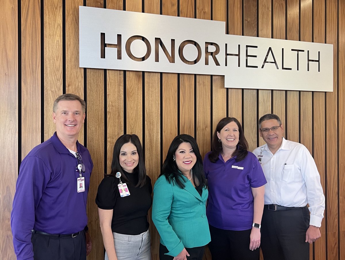 AZTreasurerYee's tweet photo. In honor of #529Day, I surprised new parents Sarah and Cameron with $529 towards their newborn Brady's @AZ_529 account. This new mom went into labor at @HonorHealth on National "529 Day" and the new baby will go home with $529 to help fund his future dreams starting on day one. https://t.co/T5ZUnRHoVh