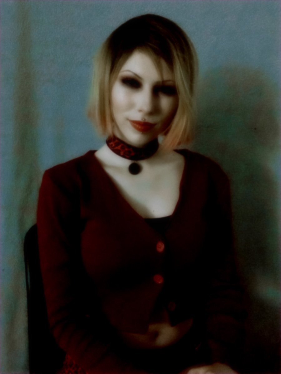 cenobat's tweet photo. to celebrate the OFFICIAL release date of the silent hill 2 remake, here’s some of my favorite pics of my Maria cosplay!!!!!! FINALLY!!!!!🌫️🌫️ https://t.co/QzK3TnTRHb