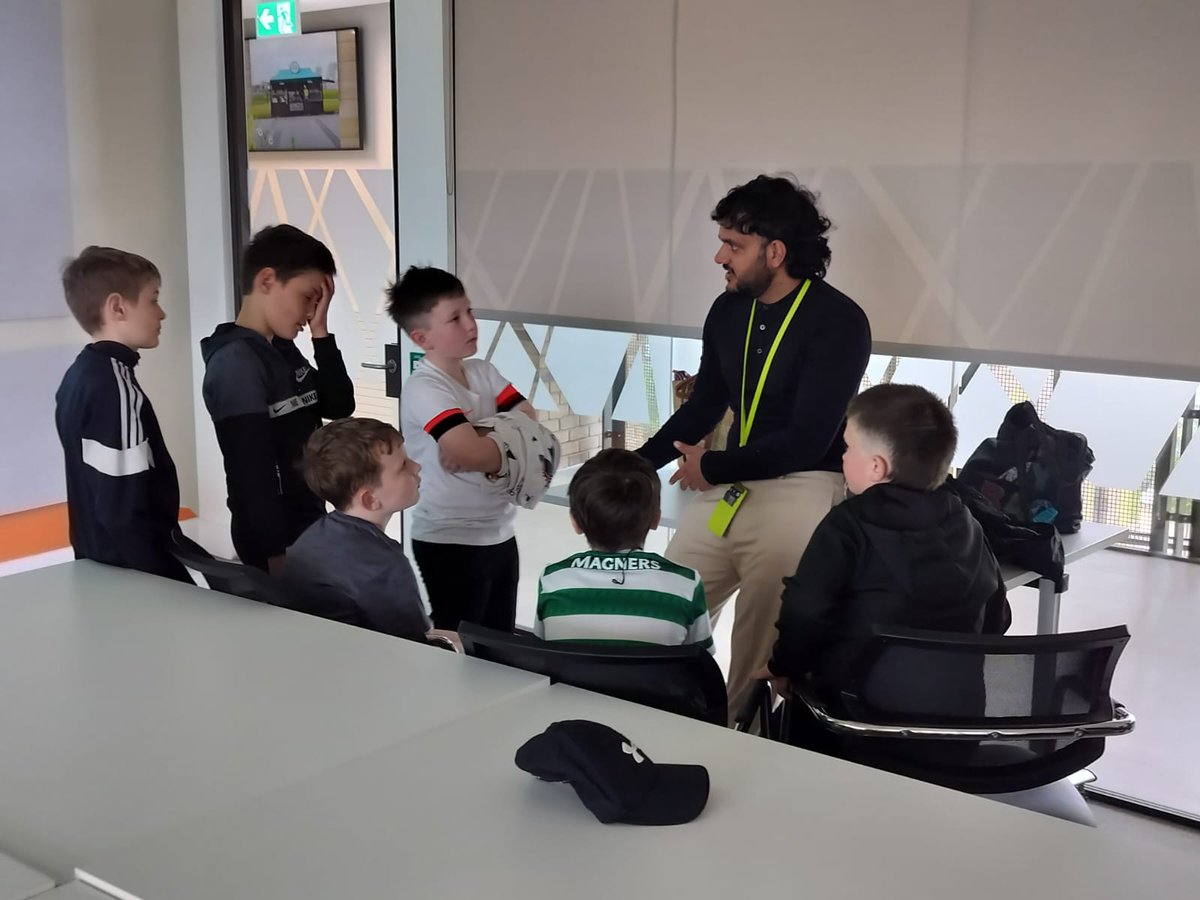 Had a wonderful time in <a href="/WeAreTUDublin/">TU Dublin / OT Baile Átha Cliath</a> today. Thanks to <a href="/pj_wall/">Dr P.J. Wall</a> and his Masters students along with Kevin for making us feel so welcome. We can't wait to come back and explore more about the erhical use of technology in our lives. What a fabulous campus.!