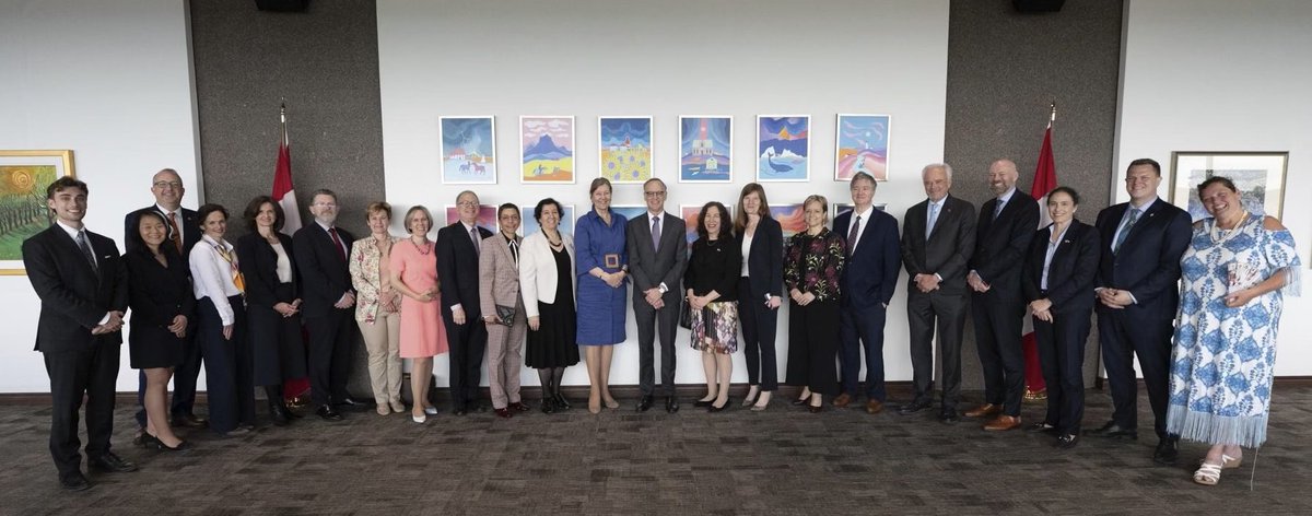 Rob_Oliphant's tweet photo. The Netherlands is among Canada’s closest friends. It has been well represented in Canada since 2020 by Ambassador @InesCoppoolse.  I was pleased to congratulate her on a successful posting in Canada and bid her a fond farewell! https://t.co/Z5ZnPu0bM0