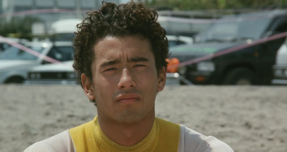 Andreykovski's tweet photo. A SCENE AT THE SEA [1991]

A história de um casal de surdos, onde o jovem Shigeru que é lixeiro sonha em se tornar um campeão de surfe com o apoio de sua namorada Takako.

Direção: Takeshi Kitano
Trilha Sonora: Joe Hisaishi
Legendas em PT-BR. 1080p.

LINK: https://t.co/cqsqS9FVJE https://t.co/VrAK7rbPl3