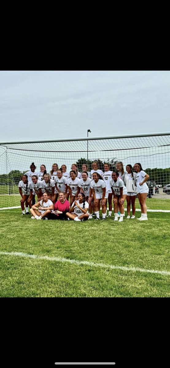 Jon Keith (@mrkeithbhs) on Twitter photo Your 2024 Bettendorf High School Bulldogs are HEADED TO THE 3A STATE FINAL!!! A 2-1 win over a talented Ankeny team!
G: A. Gonzalez and K. Stiles-Peña!
Lone assist by <a href="/carsonbohonek_/">Carson Bohonek</a>
State final is SATURDAY at 2:30pm against WDMValley at Cownie soccer complex! Hope to see Your 2024 Bettendorf High School Bulldogs are HEADED TO THE 3A STATE FINAL!!! A 2-1 win over a talented Ankeny team!
G: A. Gonzalez and K. Stiles-Peña!
Lone assist by <a href="/carsonbohonek_/">Carson Bohonek</a>
State final is SATURDAY at 2:30pm against WDMValley at Cownie soccer complex! Hope to see