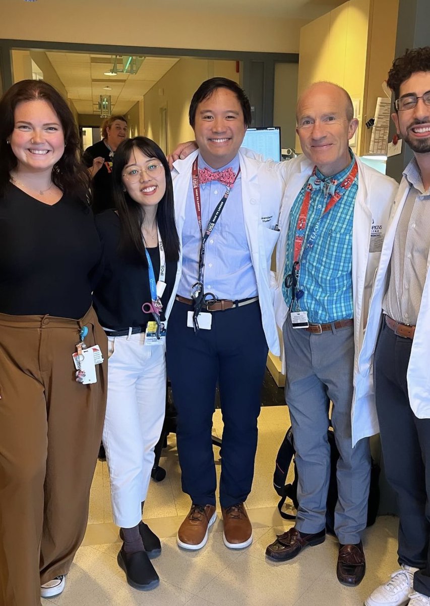 JohnPAvendano1's tweet image. No words can describe the endless gratitude I have towards the amazing people of @HopkinsOrtho for welcoming me to their family with open arms this year. I’ll forever cherish the year I spent as a Poggi Fellow. Dr. Sponseller: thanks for giving me the opportunity of a lifetime.